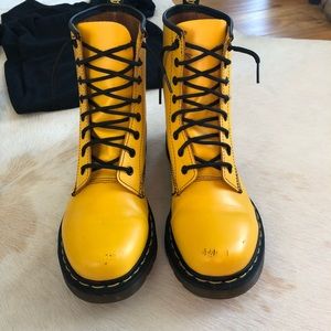 mustard doc martens